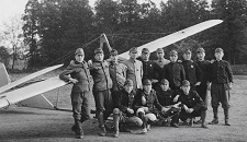 �O���C�_�[���w
